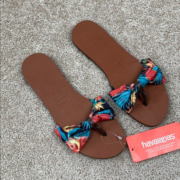 Havaianas Shoes - NWT Havaianas tropical sandals sz 11-12